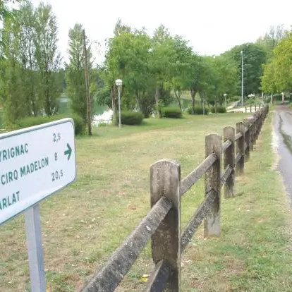 Départ véloroute promenade en bouriane.jpg