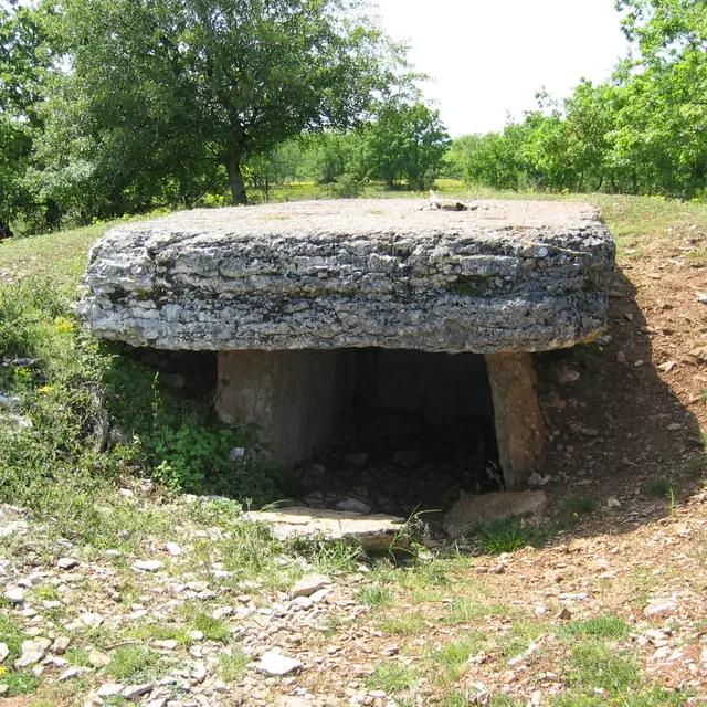 Dolmen.JPG