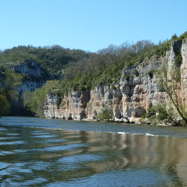 Falaise & rivière-VSEGUIN10.JPG