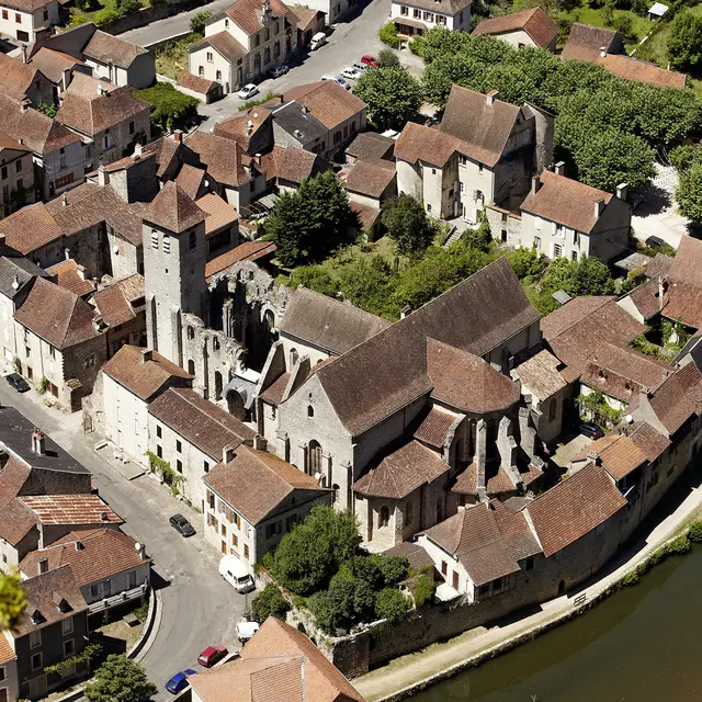 Vue aérienne de Marcilhac-sur-Célé © N. Blaya.jpg