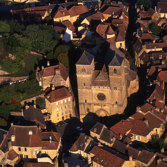 Gourdon-Lot Tourisme-Pierre Nadin.jpg