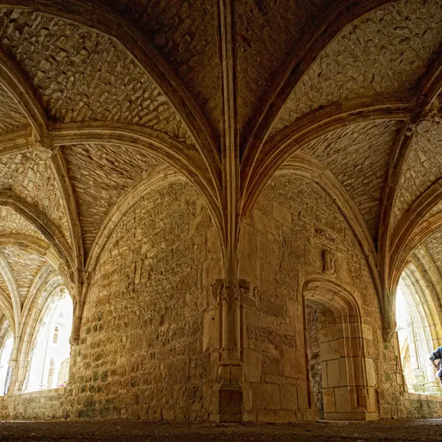 8615_Au Cloître de Carennac Lot Tourisme - CRT Midi-Pyrénées, D. VIET 100716-171100_2048x1536.jpg