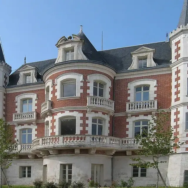 chateau-villette-chocolaterie-poulain-blois-pepsiline-flickr.jpeg