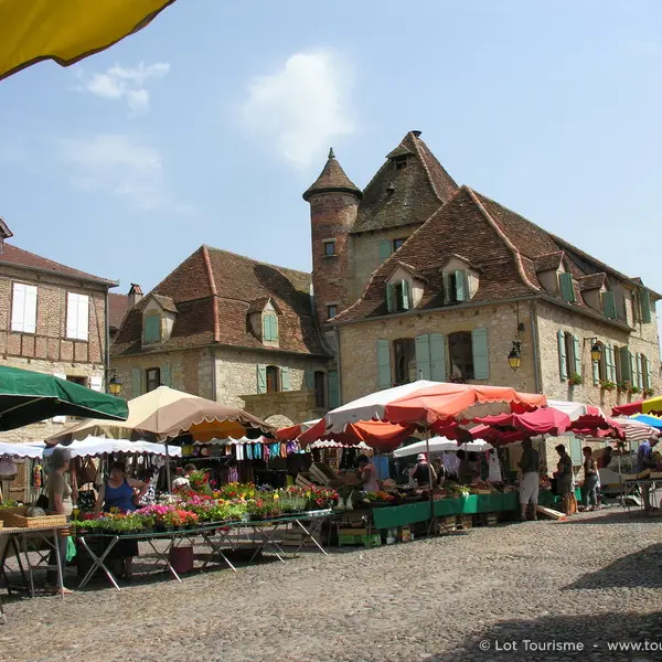 Marché de Bretenoux Lot Tourisme-Christiane Roques 080624-114318_800x600.jpg