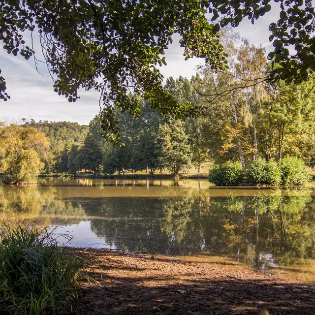 Plan d_eau de Payrignac © Lot Tourisme - C. Novello 160922-110814.jpg