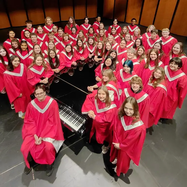 photo_chorale_shakopee_hs_choir.jpg