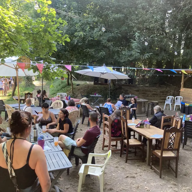 Guinguette été - Kercabiron 56.jpg