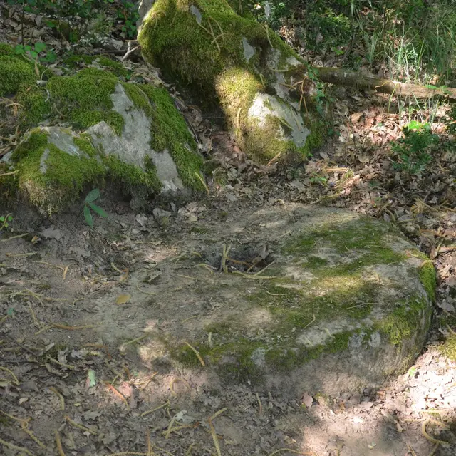 La carrière de meule 2.jpg