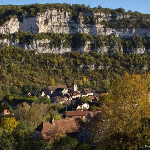 Village de Marcilhac-sur-Célé © Lot Tourisme - C. Novello 151023-173759_800x481.jpg