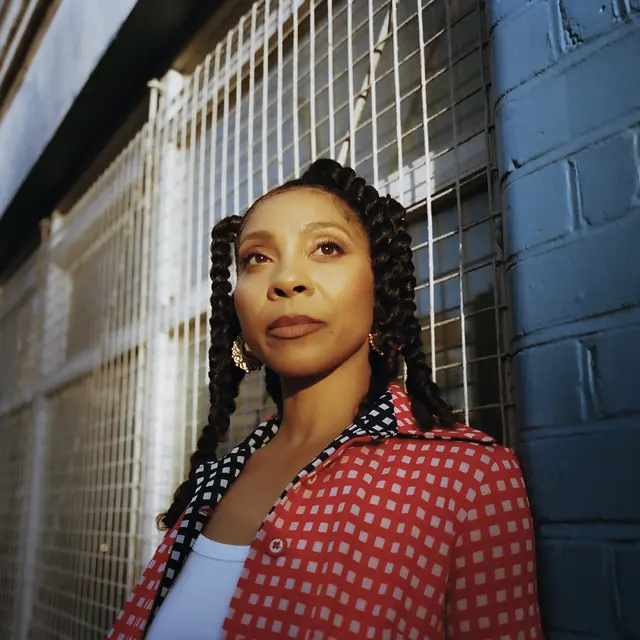 1c658b4e_Hollie_Cook_3_Credit_Fabrice Bourgelle.jpg