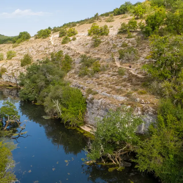 GR6 - Vallée de l'Ouysse  ©Lot Tourisme - C. Novello.jpg