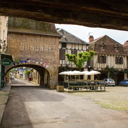 Bretenoux © Lot Tourisme C. Novello 150507-143930_800x505(1).jpg