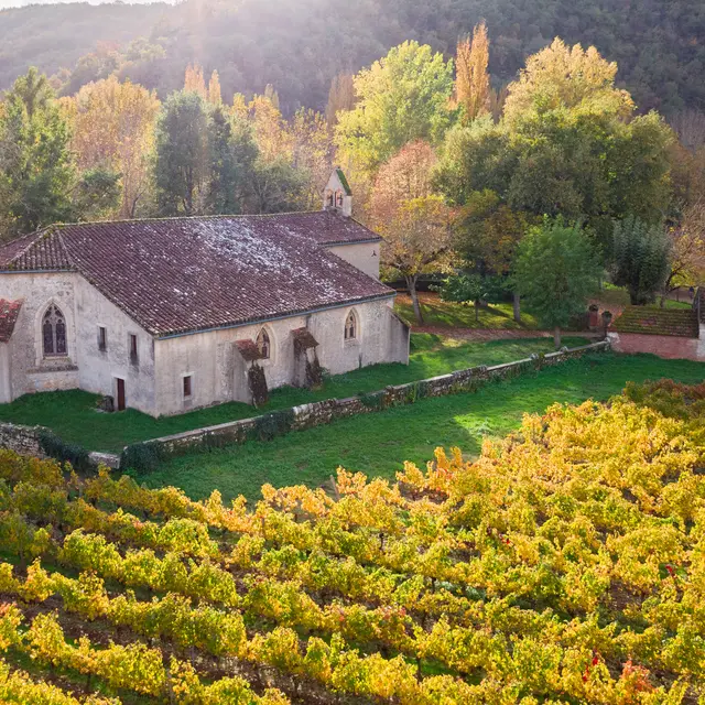 Notre Dame de L_île à Luzech en automne Lot Tourisme - C. Novello 201029-154602.jpg
