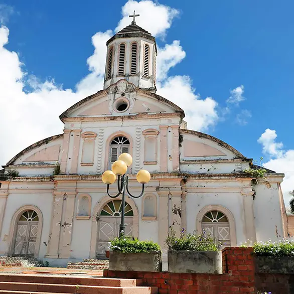GROS_MORNE eglise.jpg