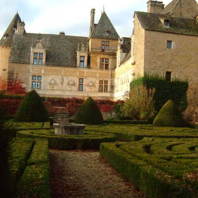 CHAT MONTAL HORZ.jpg