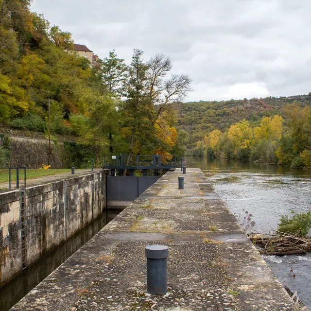 Ecluse de Cénevières © Lot Tourisme - C. Novello 151023-113240.jpg