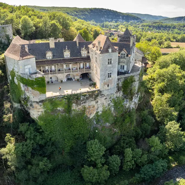 Vue aérienne du Château de Cénevières © Cyril Novello 190821-161349.jpg