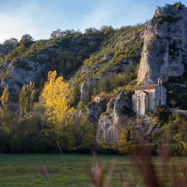Automne en Vallée du Célé - Chapelle du Roc-Traoucat © Lot Tourisme - C. Novello 151023-180728_800x384.jpg