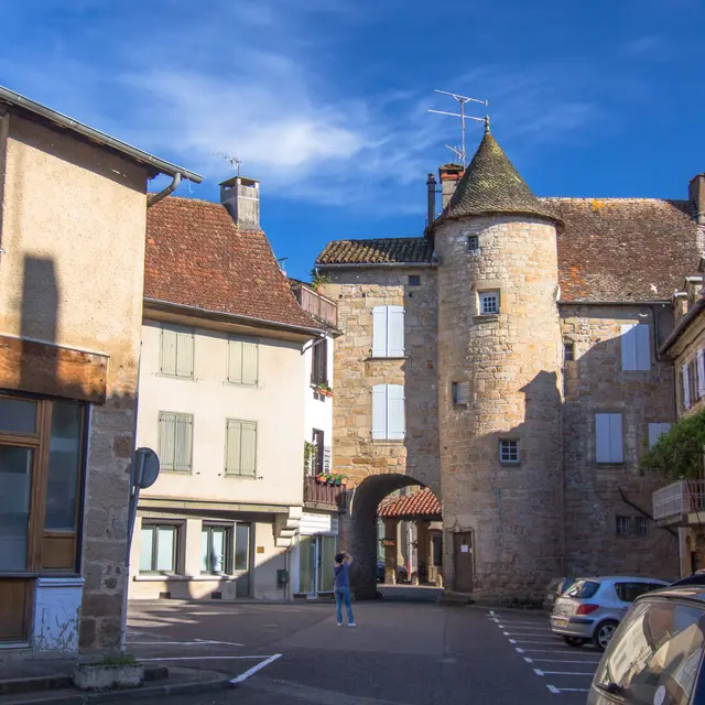 Maisons à Lacapelle-Marival © Lot Tourisme C. Novello 160606-092012.jpg