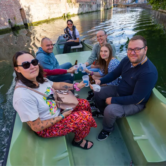 Apér'eau à bord des Bateaux promenades du Vieux-Douai sur la Scarpe (c) ADLanglet.jpg