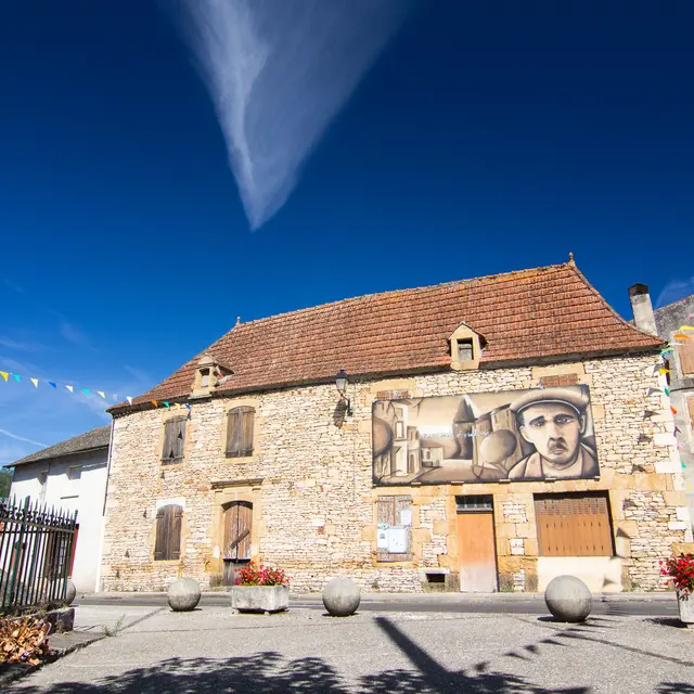 Fresque à Frayssinet-le-Gélat © Lot Tourisme - C. Novello 160922-125203.jpg