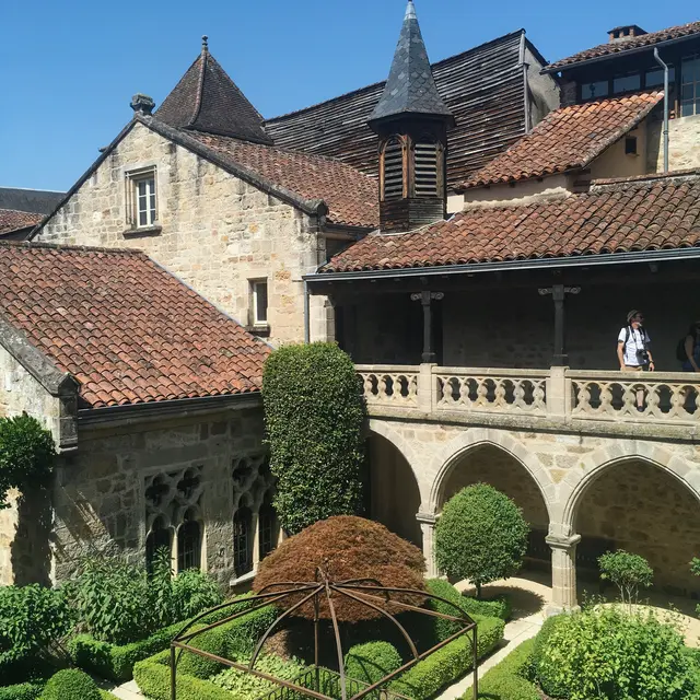Hôtel du Viguier du Roy Lot Tourisme- C. Asquier 190629-114759.jpg