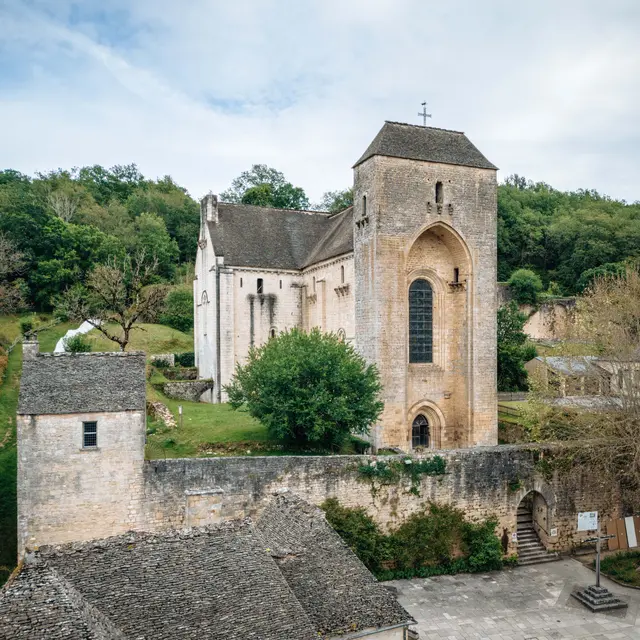 Coly Saint Amand (8).jpg