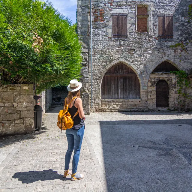 Au 13 rue Cenrtale à Cajarc ©Lot Tourisme - C. Novello.jpg