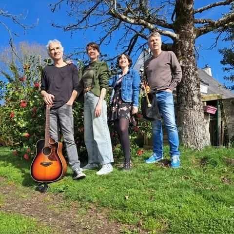 Eireann groupe musique.jpg