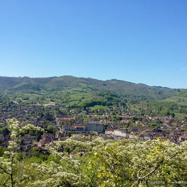 Vue sur Saint-Céré © Lot Tourisme - A. Leconte 160505-105555_800x600.jpg
