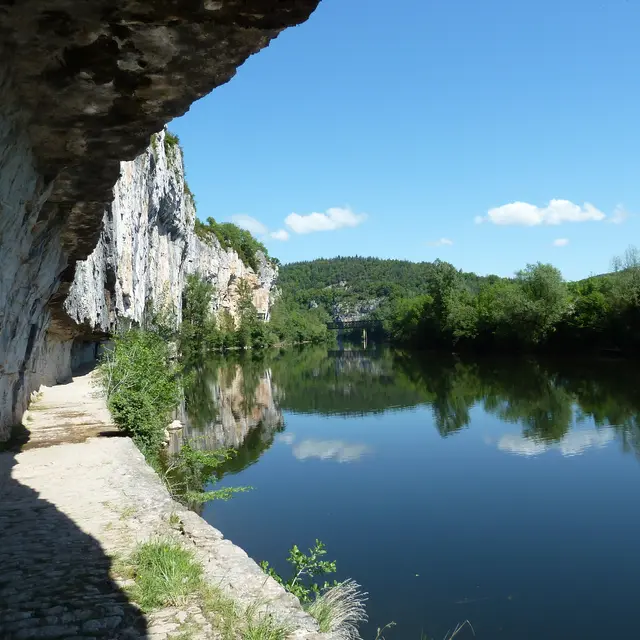chemin de halage lot et pont - virginie seguin.JPG
