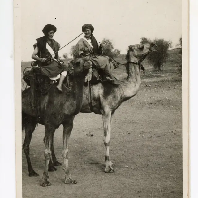 Odette du Puigaudeau et Marion Sénones en Mauritanie