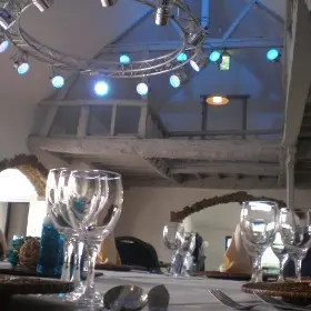 063 Cense de Lalouette - structure permettant au plafonds de changer de couleur © Cense de Lalouette