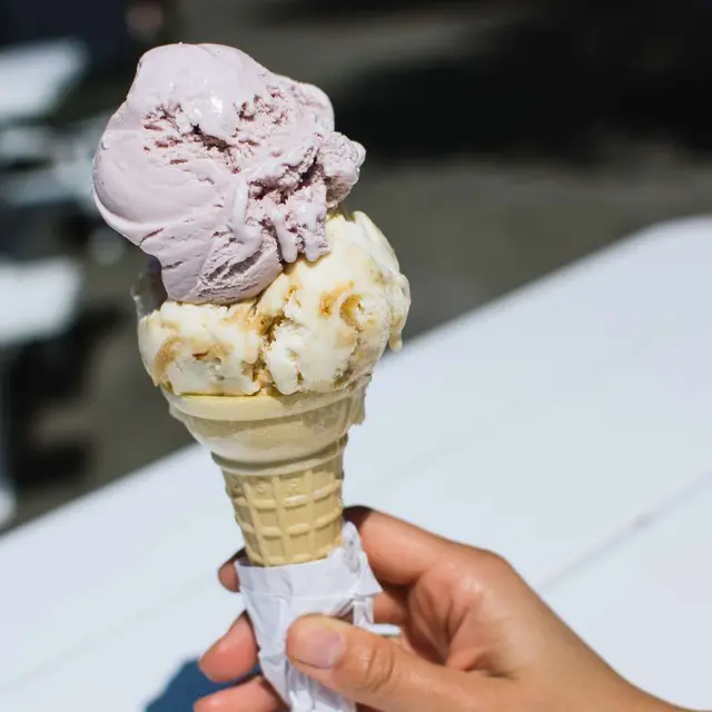 Glace