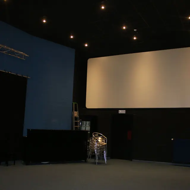 Amay - Centre culturel - Salle 3.2