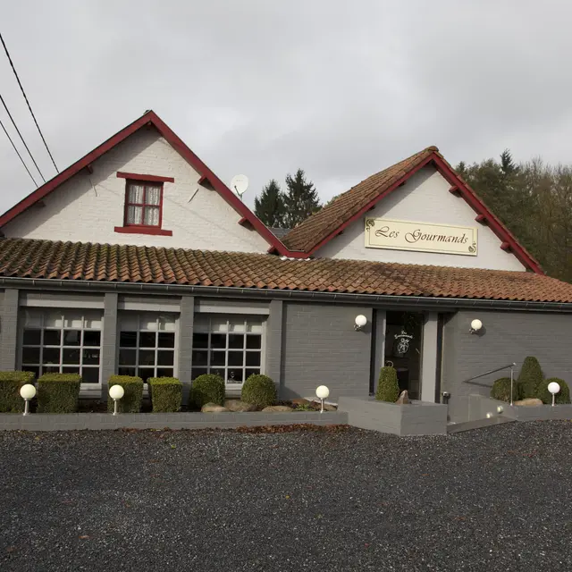 167752_gourmands-facade-mons