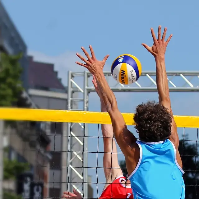Beach-volleyball-6483905_1280 (1)