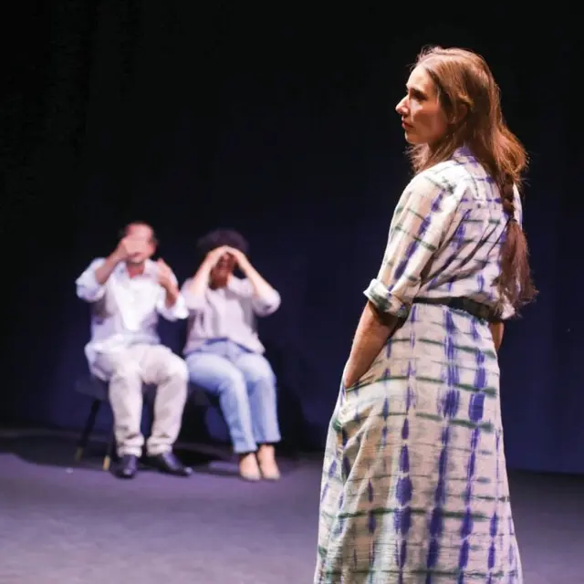 49-Carres-blancs-1075x715-c-default