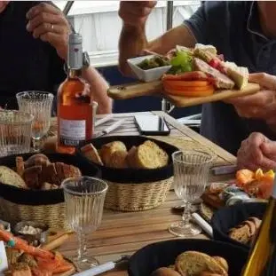 Croisière merveilleuse avec repas sur Le Merveilleux