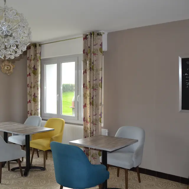 Manoir du Brugnobois, salle du petit-déjeuner