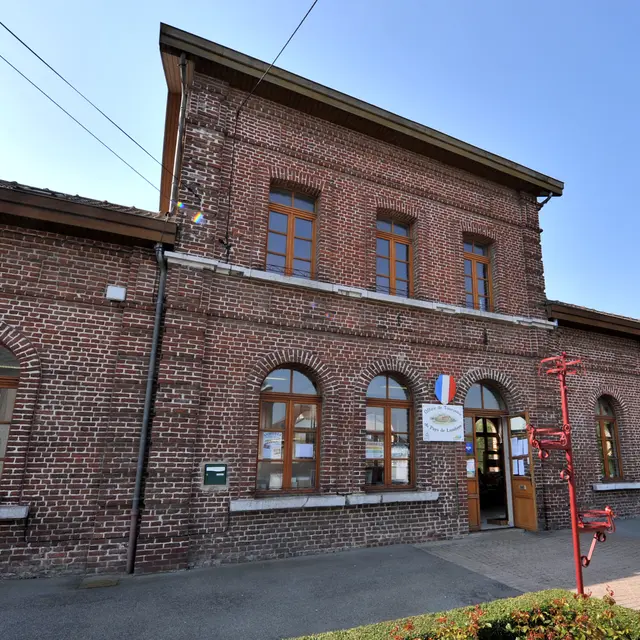 lumbres gare ot4 © 2010-Photo Carl-Office de Tourisme de la Région de Saint-Omer