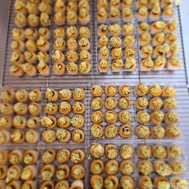 Bouchées escargots au beurre à l'ail