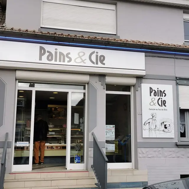 Devanture de Pains & Cie à Lumbres