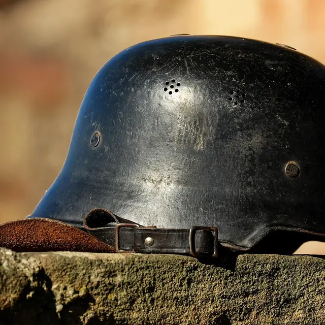 Libération - Casque - Guerre