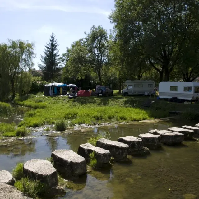 Camping_Municipal_Simandre_sur_Sura
