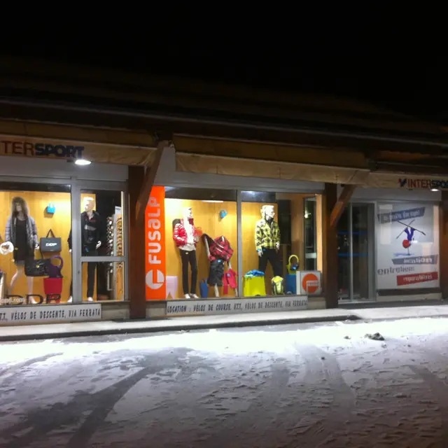 Intersport Ski 3