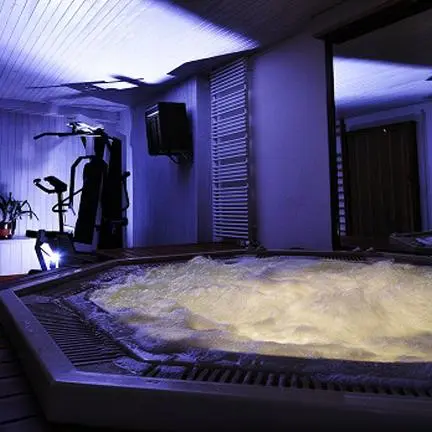 jacuzzi-very
