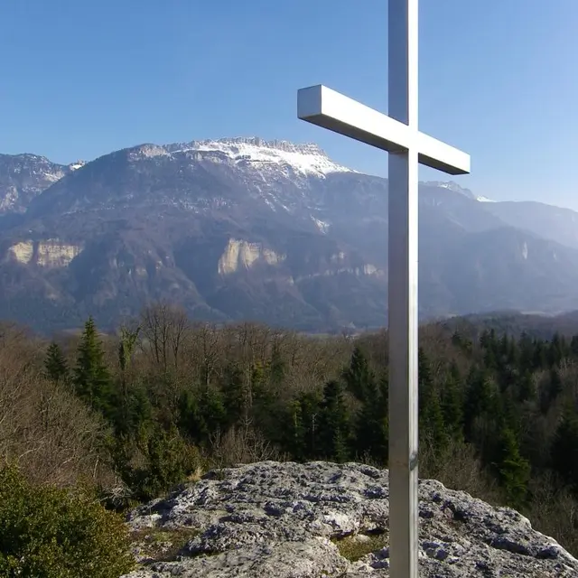 Croix rocher de la garde