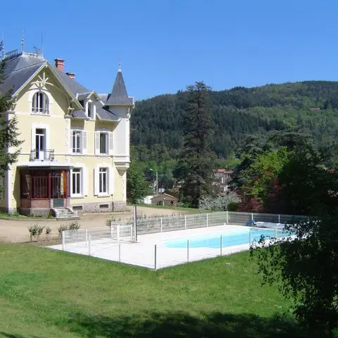 piscine []