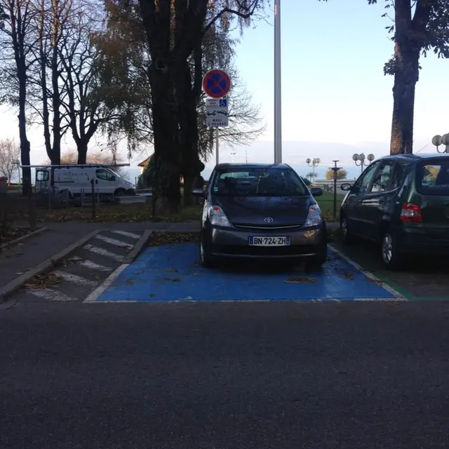 Photo Parking avenue d'Evian